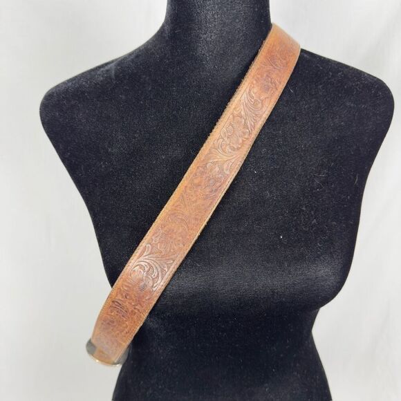Vintage Justin Western Tooled 100% Leather Floral Belt - Size 38 - Picture 3 of 7